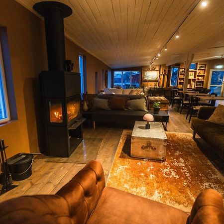 Skata Boutique Hotel Henningsvær Exterior photo