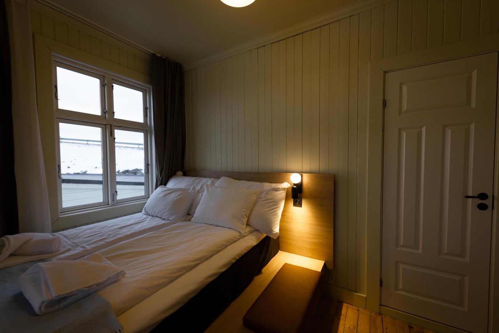Skata Boutique Hotel Henningsvær Exterior photo