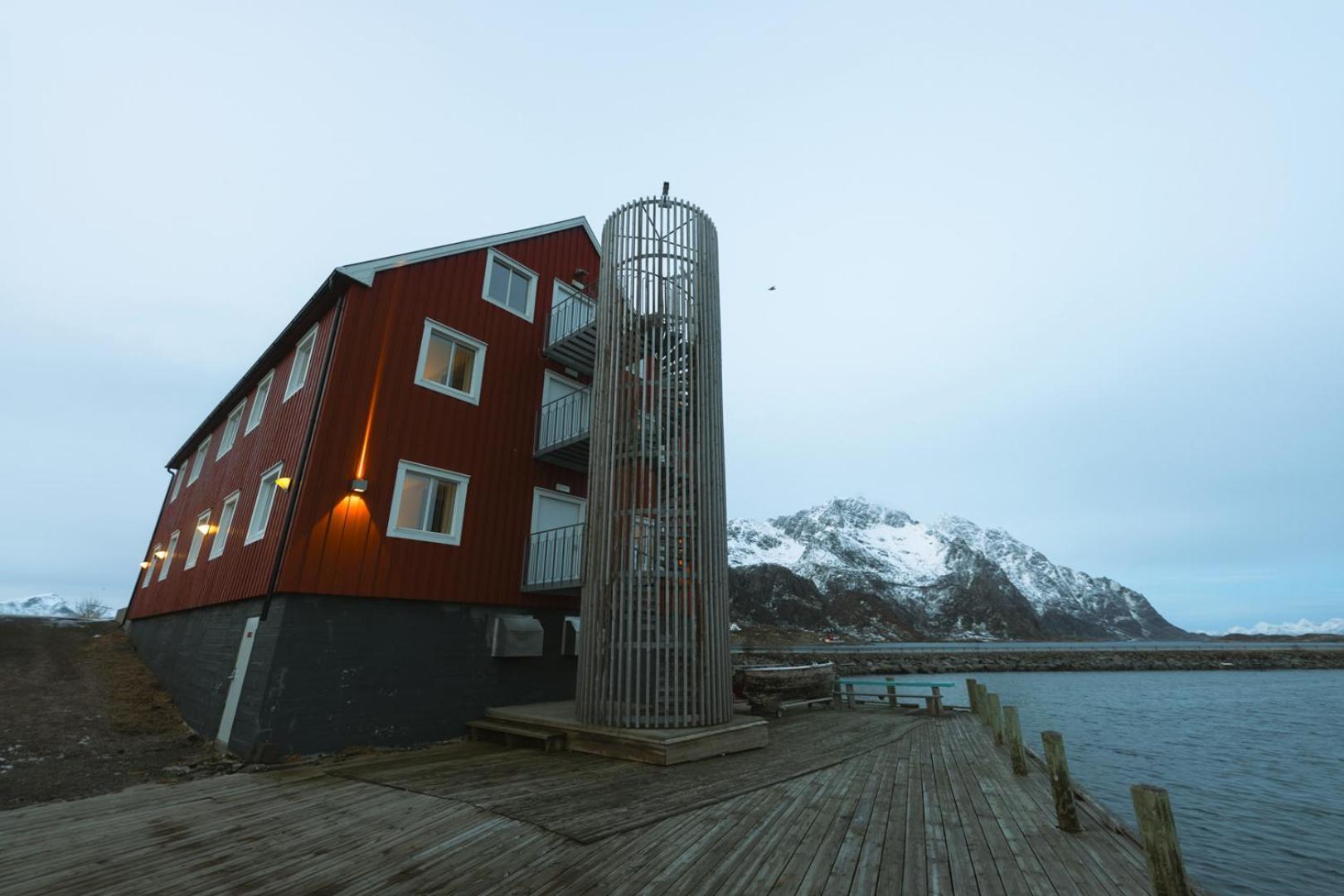 Skata Boutique Hotel Henningsvær Exterior photo